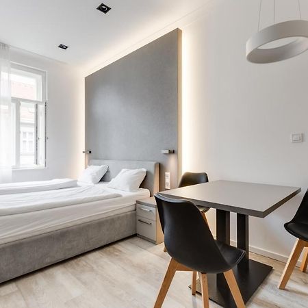 Lampi Aparthotel Prága Kültér fotó