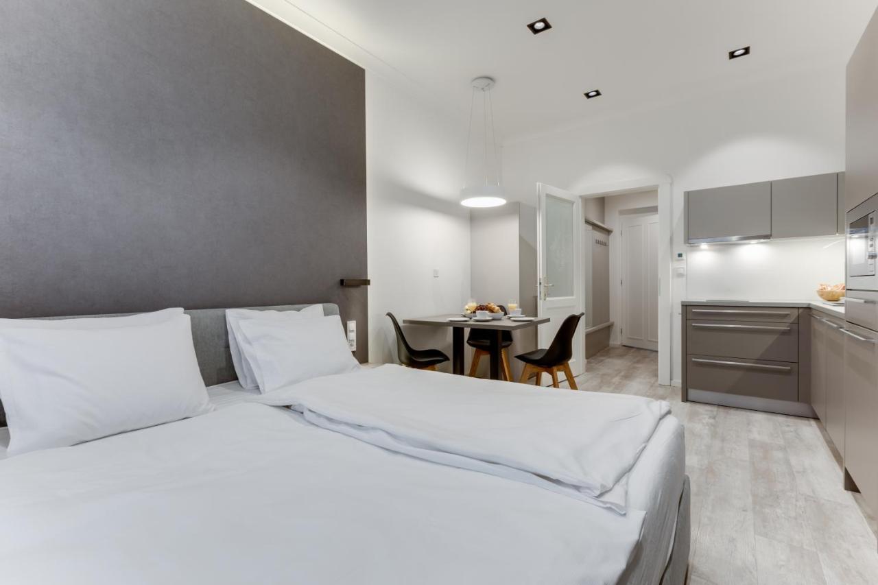 Lampi Aparthotel Prága Kültér fotó