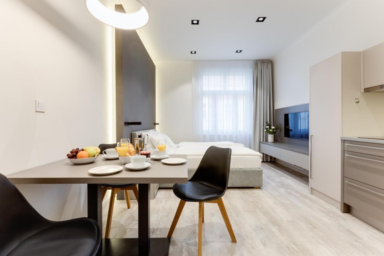 Lampi Aparthotel Prága Kültér fotó