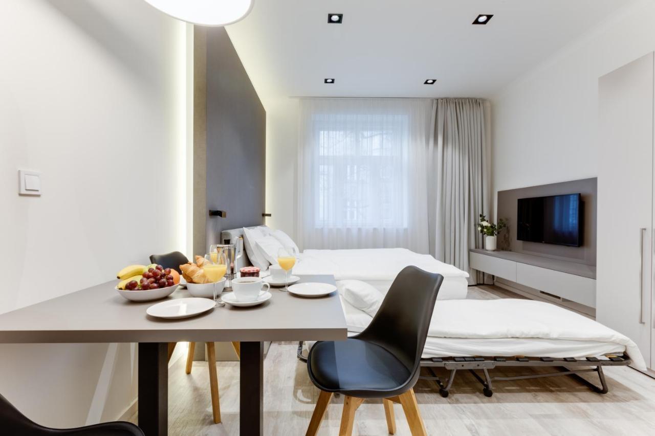 Lampi Aparthotel Prága Kültér fotó
