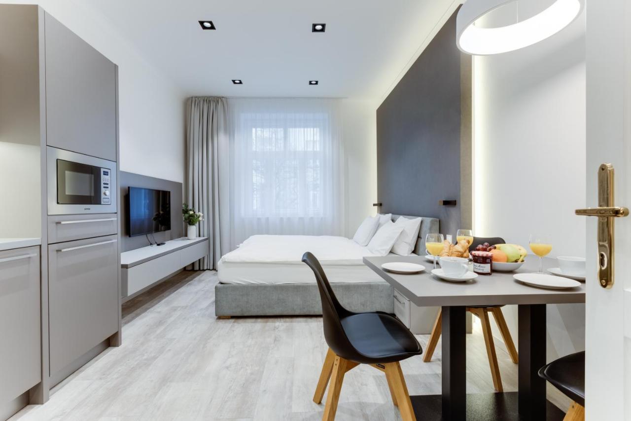 Lampi Aparthotel Prága Kültér fotó