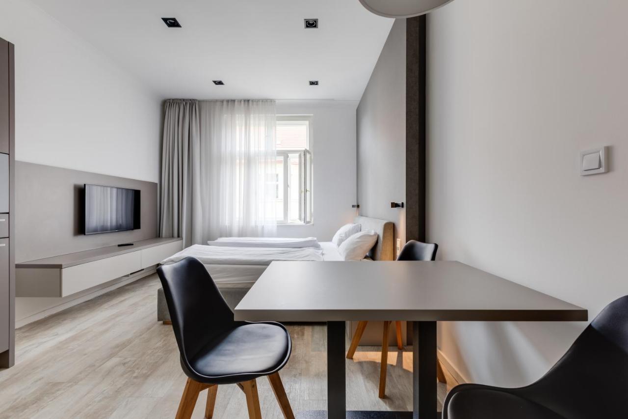 Lampi Aparthotel Prága Kültér fotó