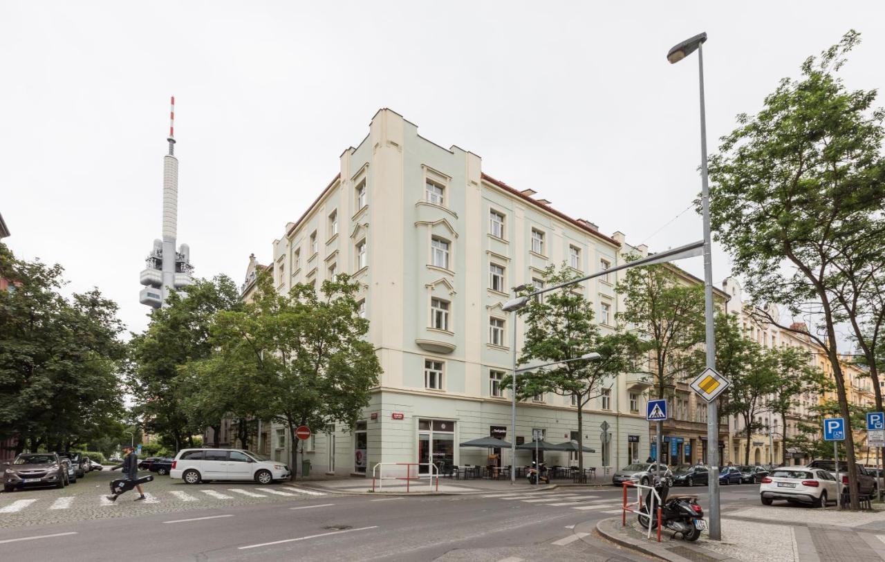 Lampi Aparthotel Prága Kültér fotó